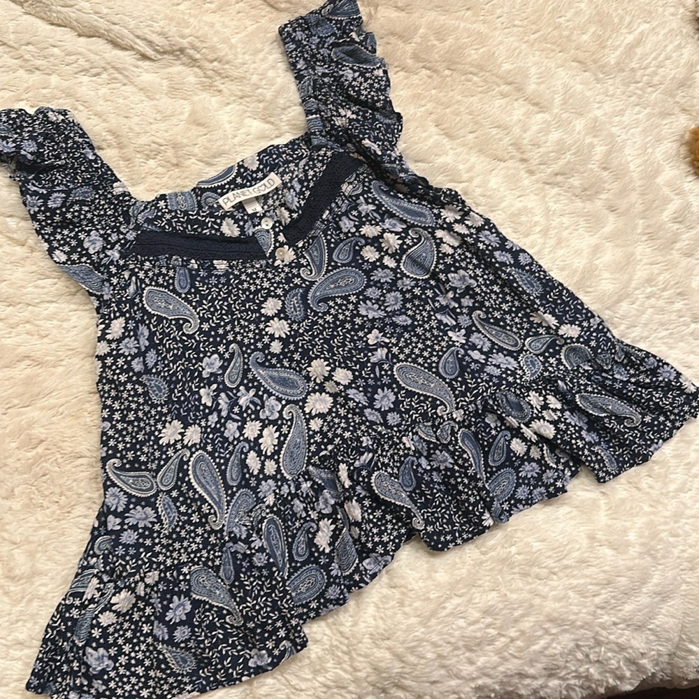 Junior babydoll style top, size M